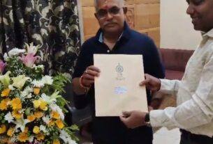 Mamata's gift to Dilip Ghosh