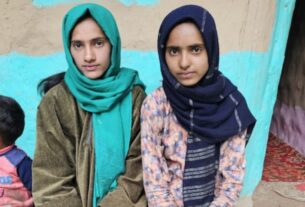 Kashmiri Girls
